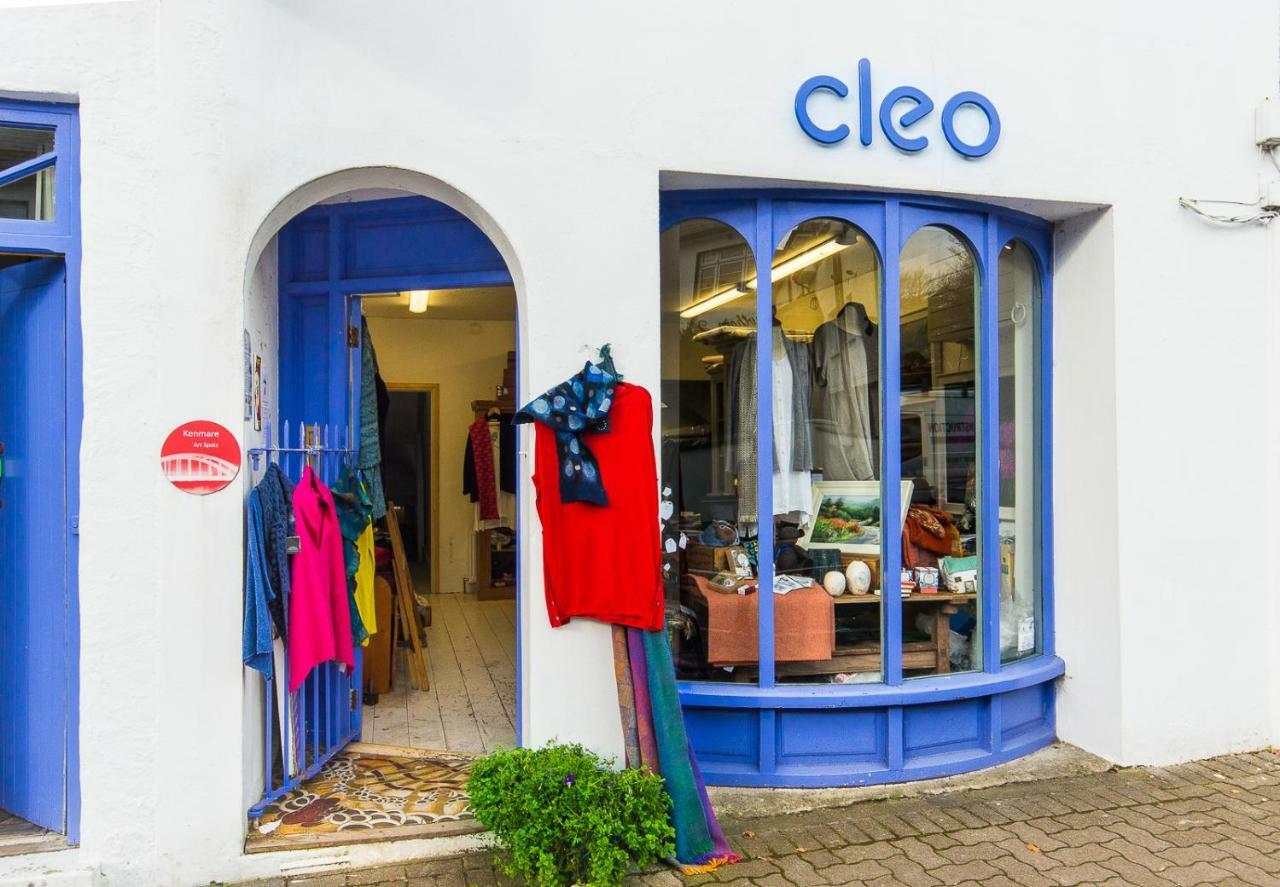 Cleo Gallery Apartments เคนแมร์ ภายนอก รูปภาพ